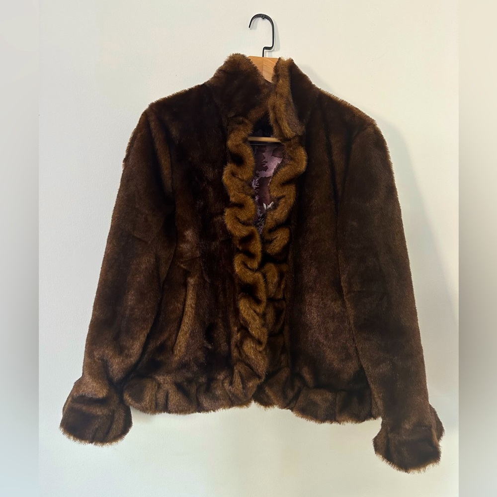 🛍️💰🕰️ LAST CALL: Donna Sayler’s Fabulous Furs Faux Teddy Coat (EUC)